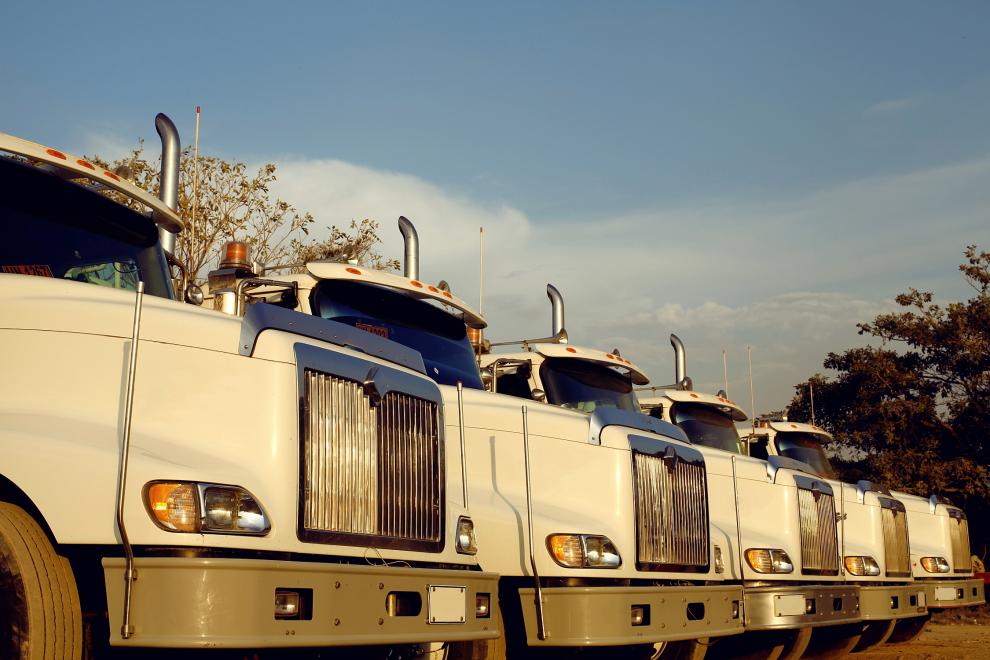 Using GPS Tracking to Protect Commercial Vehicle Fleets