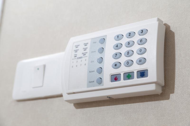 How do commercial burglar alarms work?