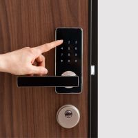 Smart Locks vs. Deadbolts: Safer for Burlington Homes? 
